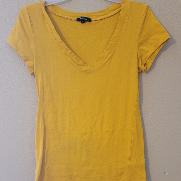 Shirt - Picture 1 of 3